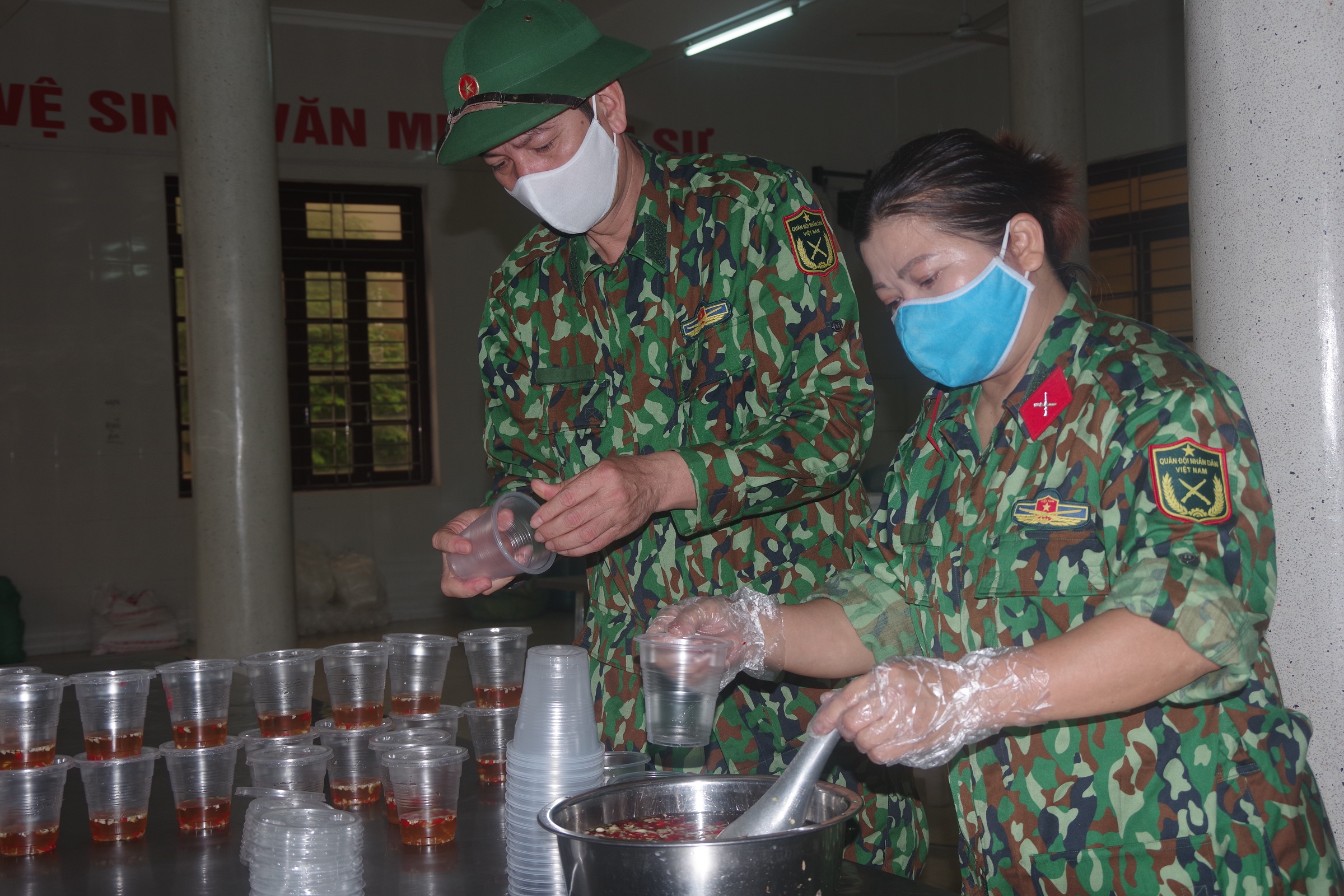 Có xa quê mới hiểu nghĩa 